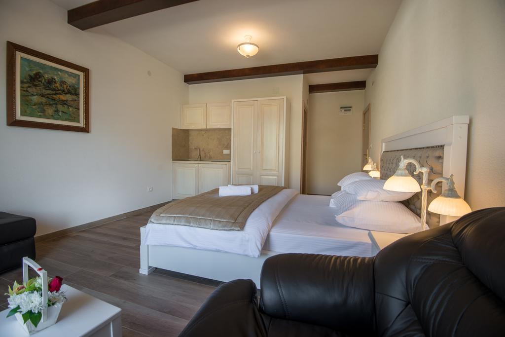 Apartments Marija ริซาน ภายนอก รูปภาพ